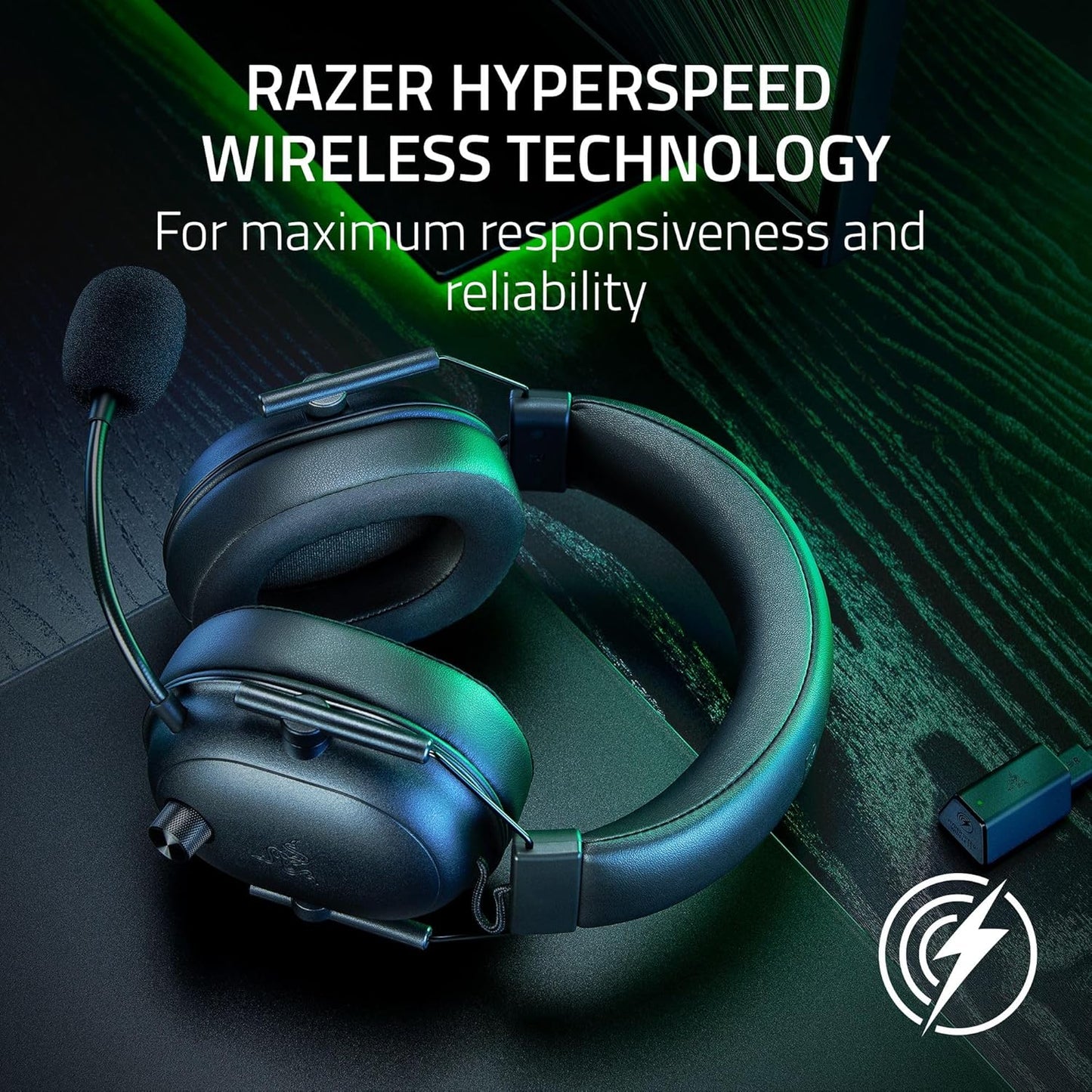 Razer Shark V2 HyperSpeed - Wireless Ultra-Lightweight Esports Headset (280g, HyperClear Super Wideband Mic, TriForce Titanium 50 mm Drivers)