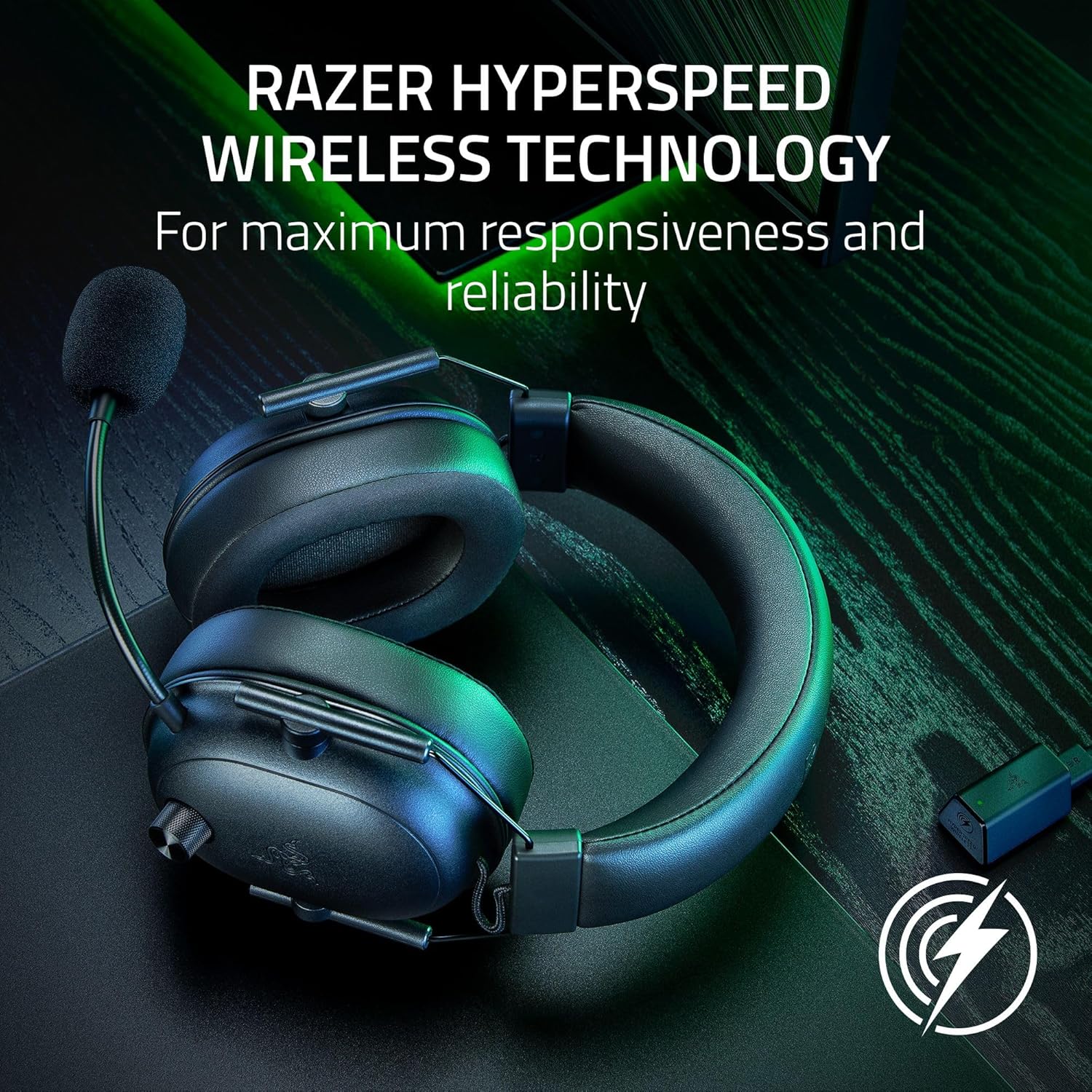 Razer Shark V2 HyperSpeed - Wireless Ultra-Lightweight Esports Headset (280g, HyperClear Super Wideband Mic, TriForce Titanium 50 mm Drivers)